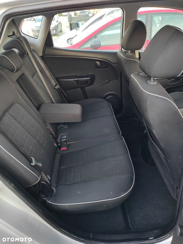 Kia Venga 1.4 CVVT Dream-Team Edition - 7