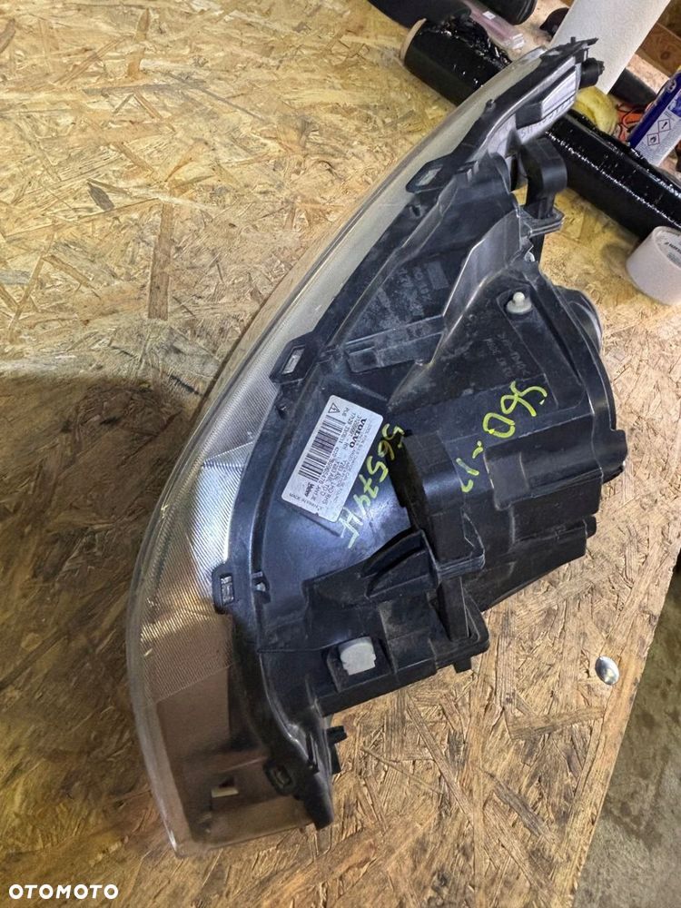 VOLVO S60 V60 PRAWA LAMPA 31299991 XENON PRAWY - 8
