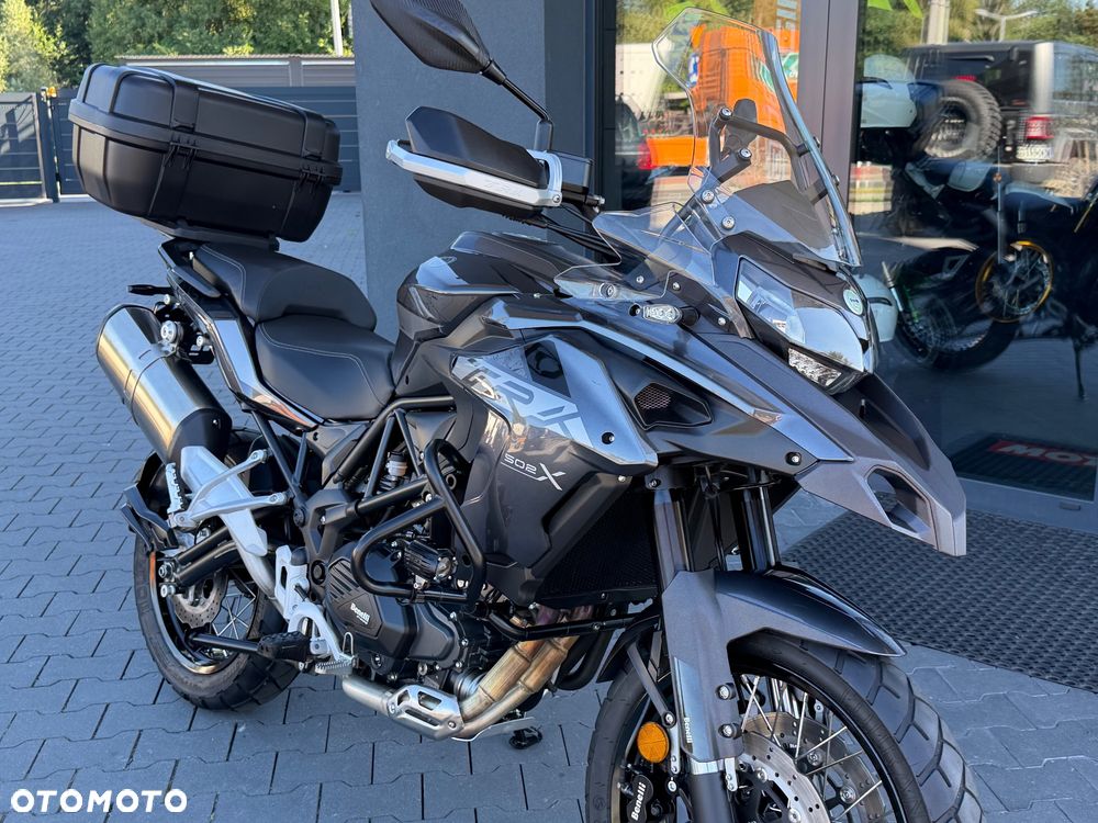 Benelli TRK 502X - 20