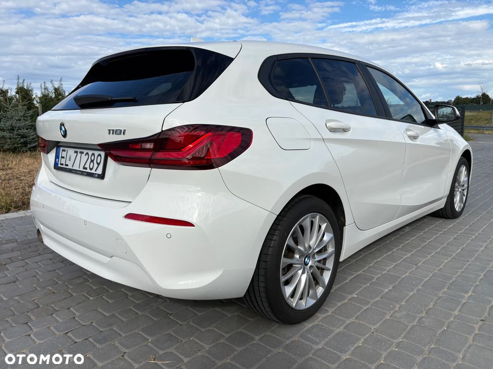 BMW Seria 1 118i - 6