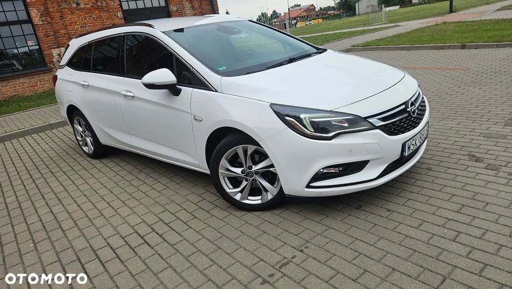 Opel Astra 1.4 Turbo Innovation - 1
