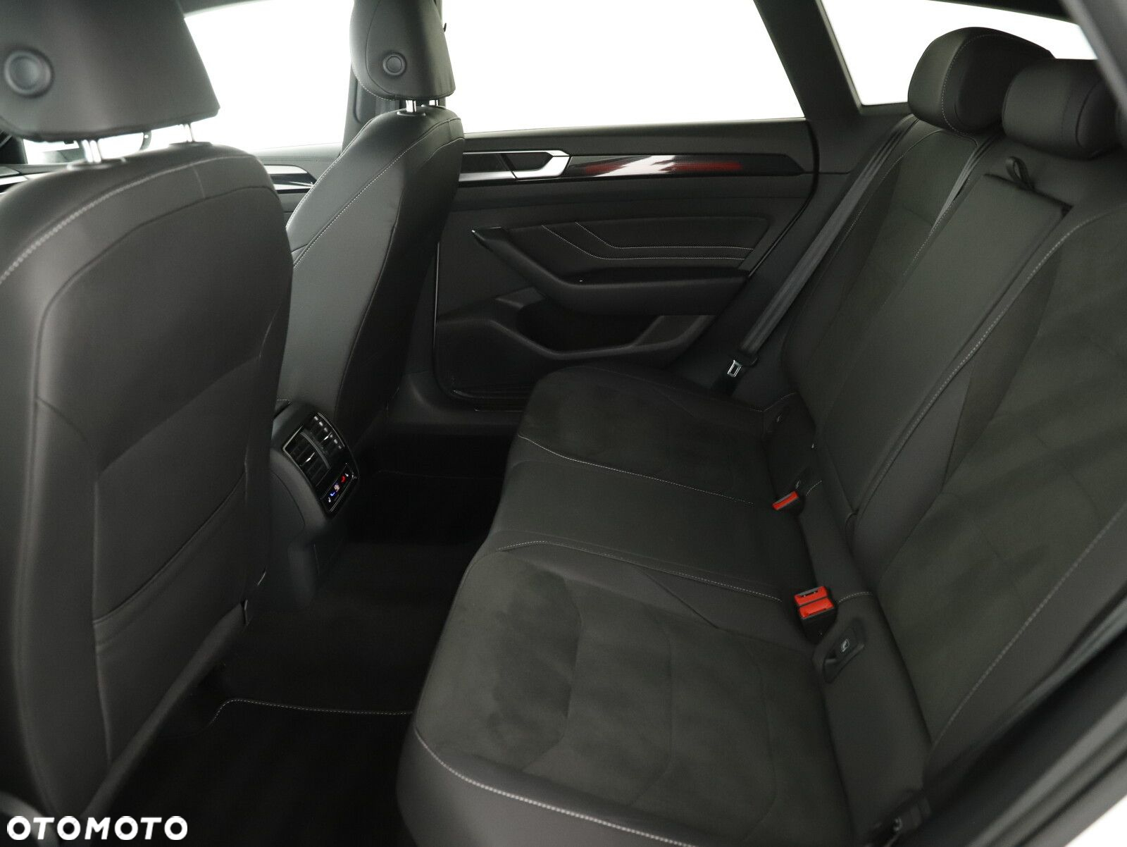 Volkswagen Arteon - 23