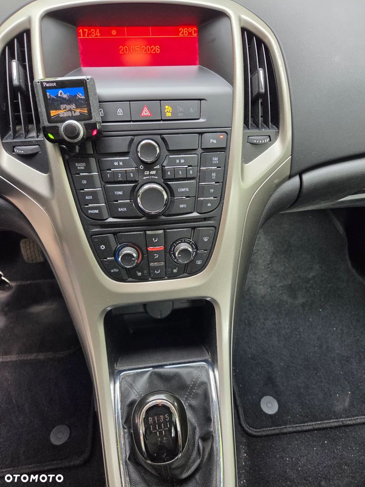 Opel Astra 1.6 Enjoy - 10