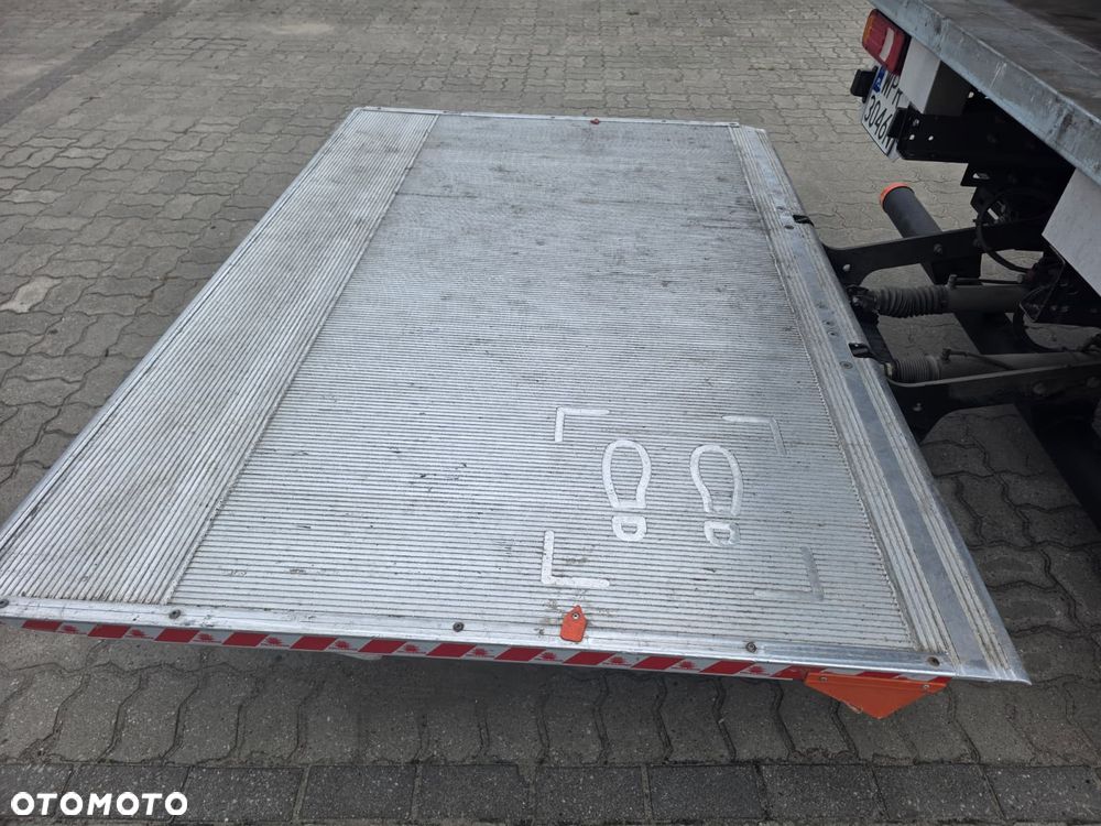 Iveco 35C16 Kontener z Winda 8ep Silnik 3L Bliźniaki 50C18 50C16 - 8