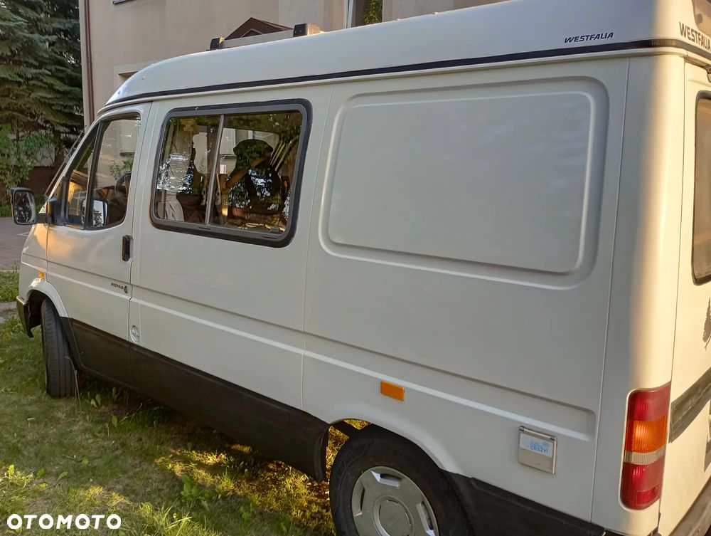 Ford Transit - 8