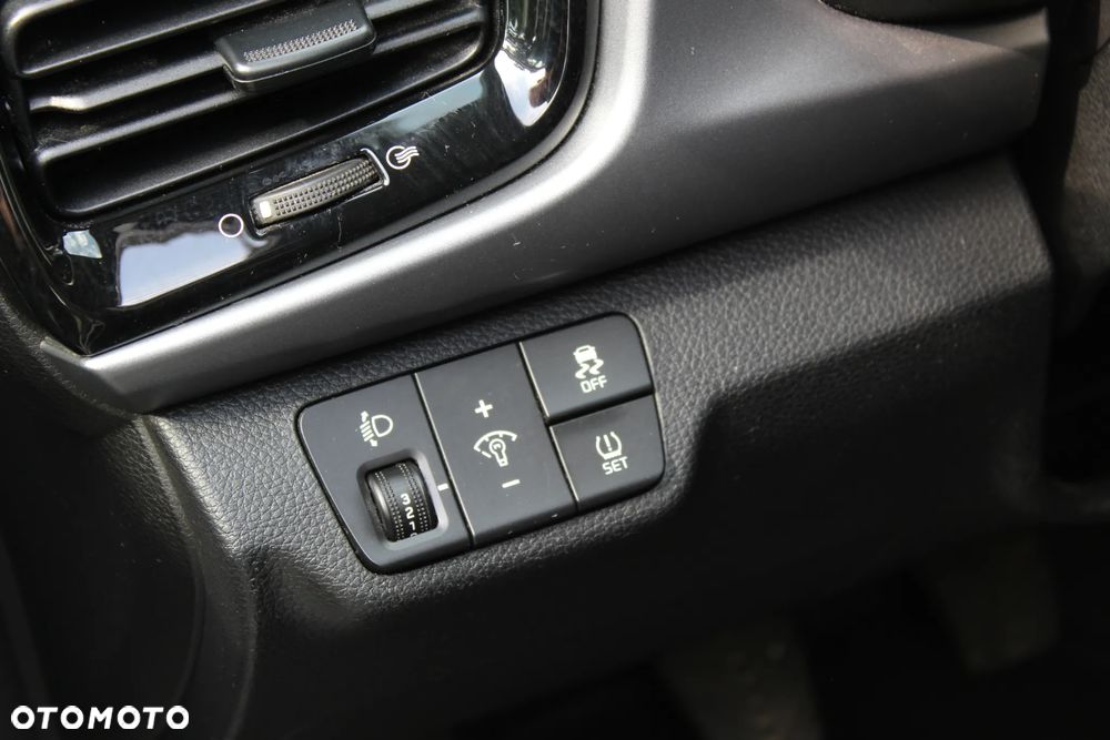 Kia Rio 1.2 Business Line - 17