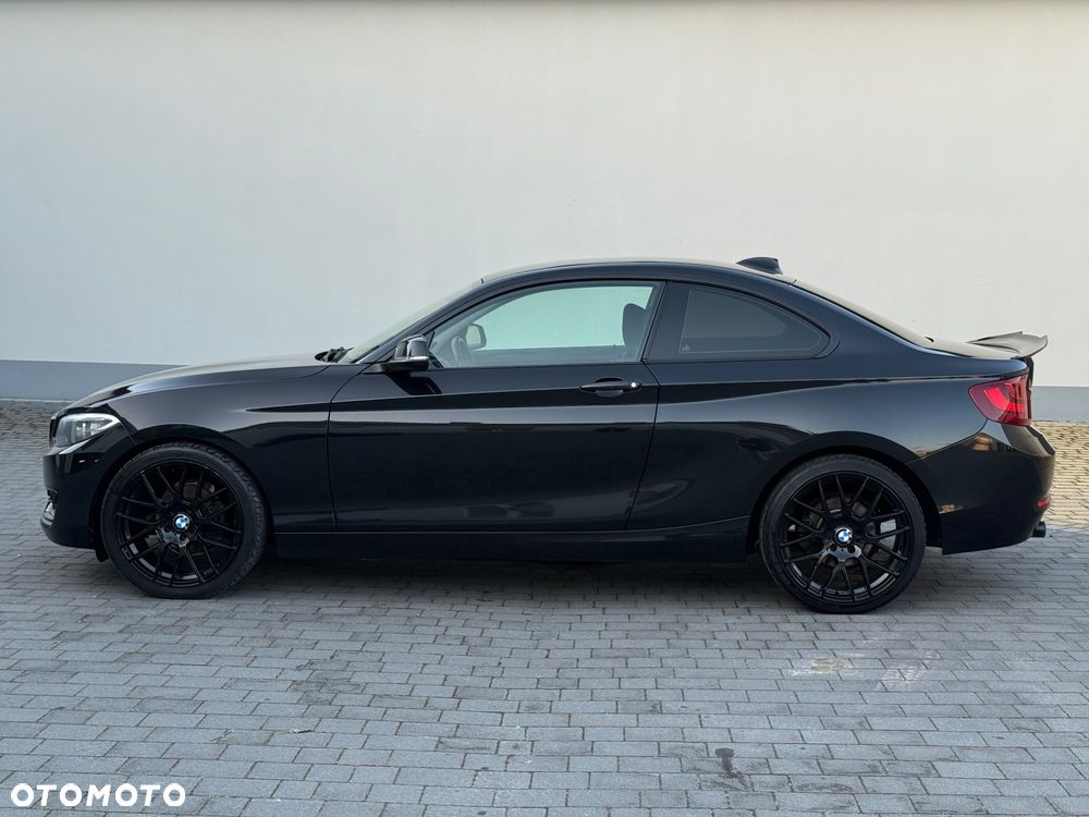 BMW Seria 2 218d Sport Line - 10