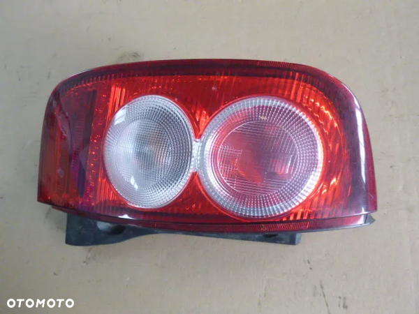 LAMPA LEWY TYŁ LEWA TYLNA NISSAN MICRA K12 LIFT
