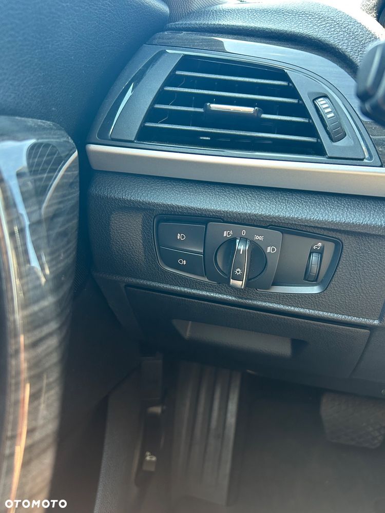 BMW Seria 1 118i - 16
