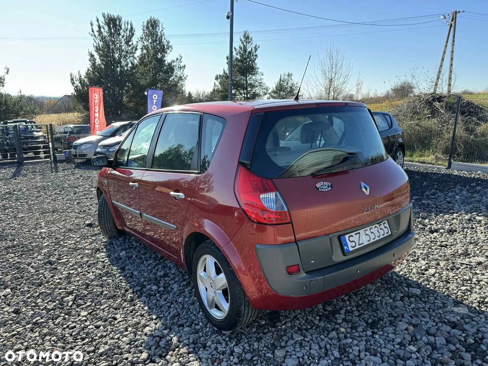Renault Scenic 1.6 16V Emotion Plus - 5