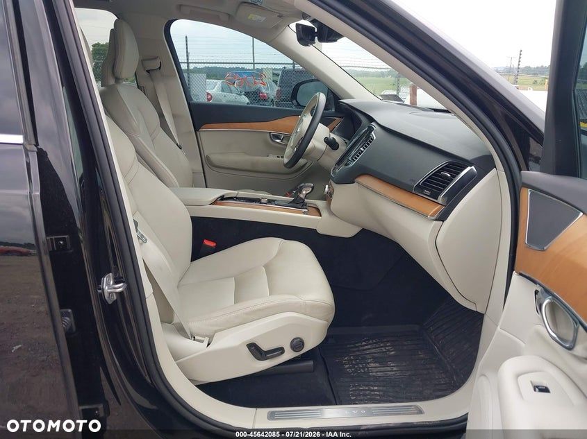 Volvo XC 90 T5 AWD Momentum 7os - 7
