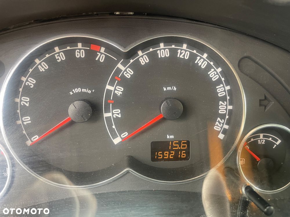 Opel Meriva - 9