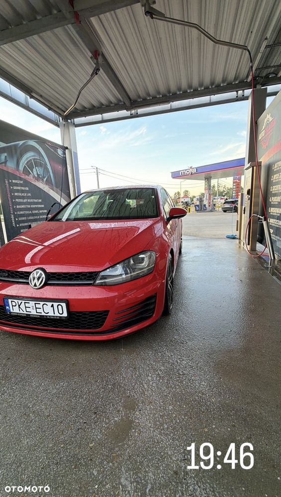 Volkswagen Golf 2.0 TDI BMT GTD DSG - 10