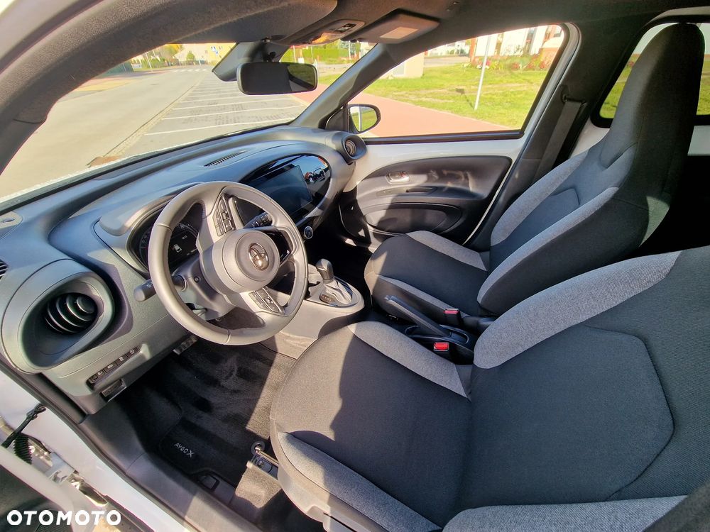 Toyota Aygo X - 12