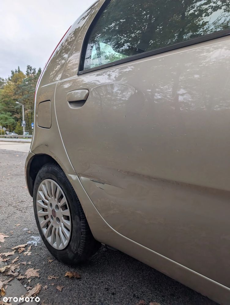 Fiat Punto 1.2 8V - 10