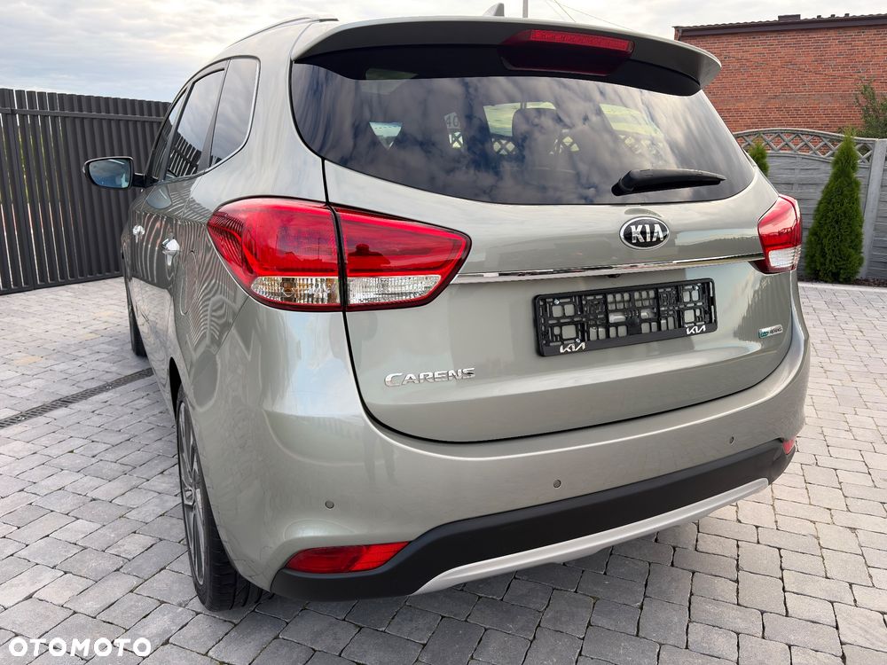 Kia Carens 1.7 CRDi Business Line 7os 7DCT - 6