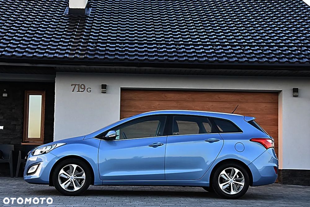 Hyundai i30 1.6 Style - 11