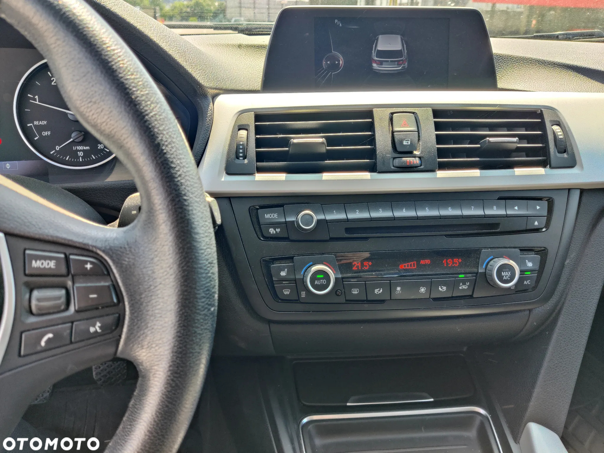 BMW Seria 3 316d Luxury Line EU6 - 28