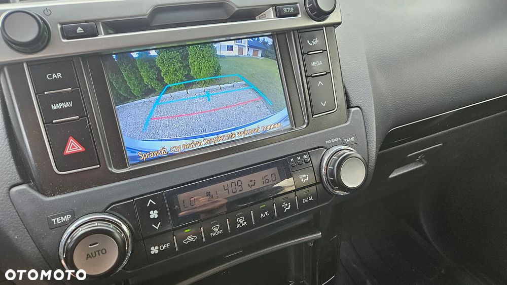 Toyota Land Cruiser - 10