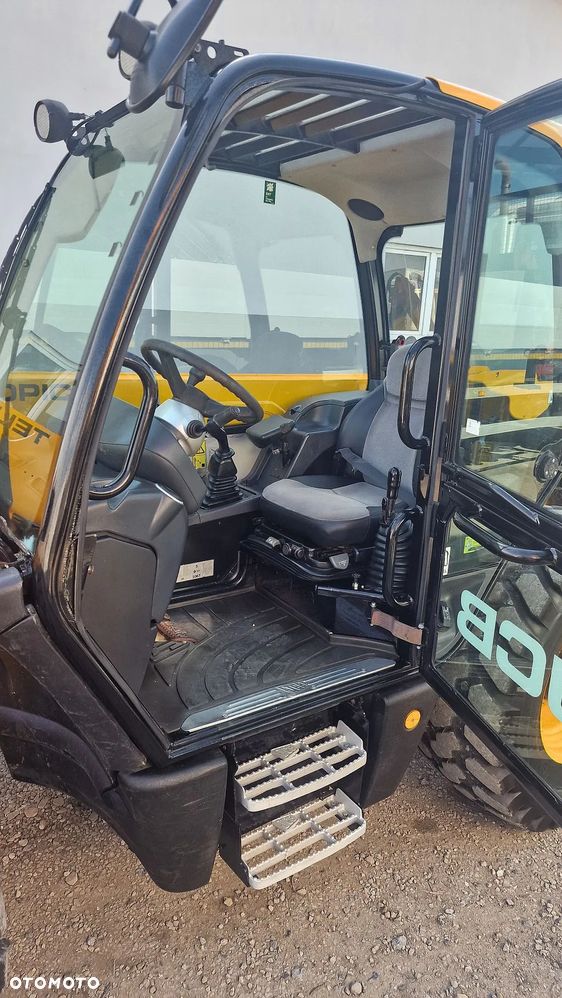 JCB 531-70 AGRI - 28