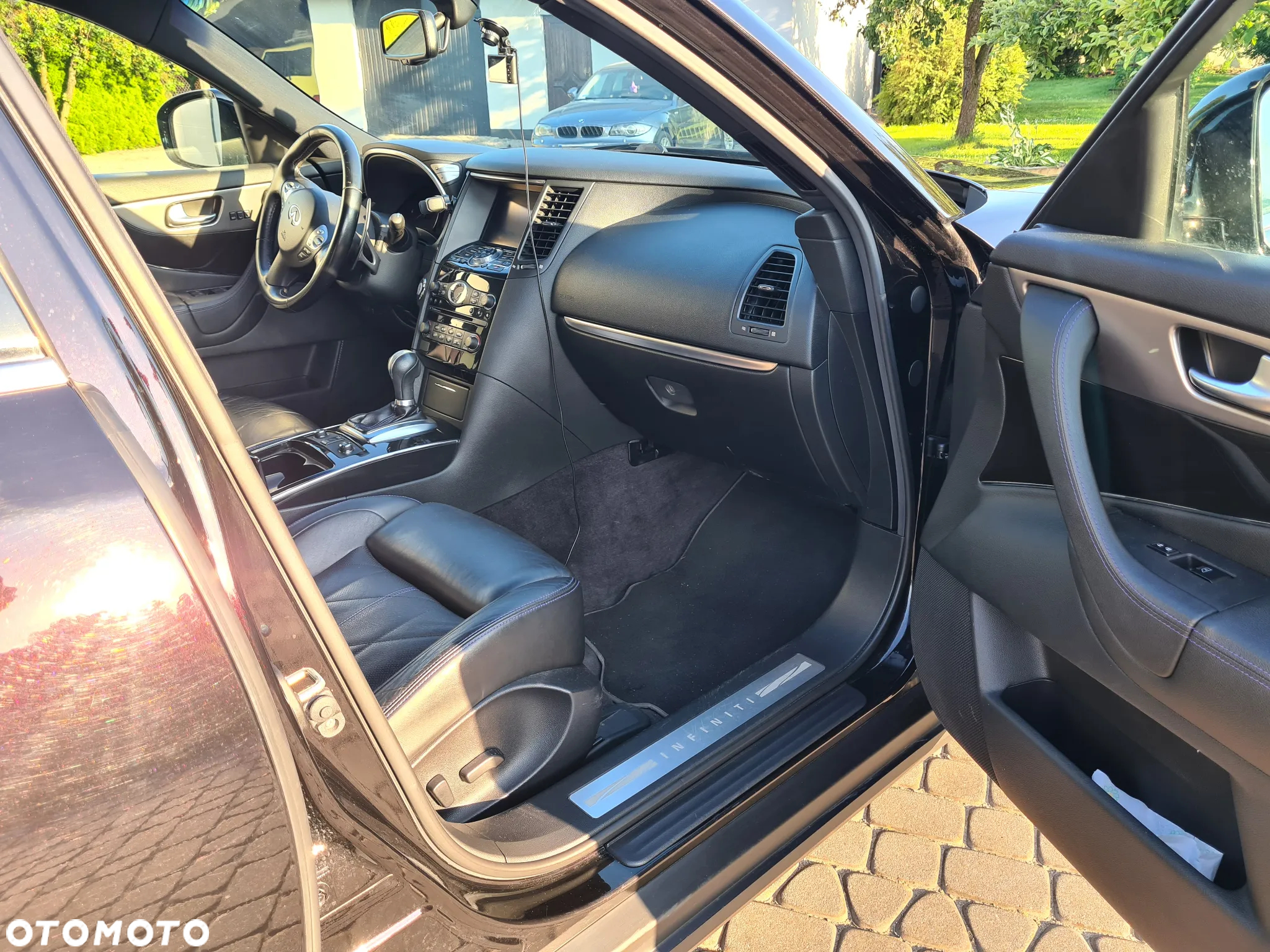 Infiniti QX70 3.0d S - 7