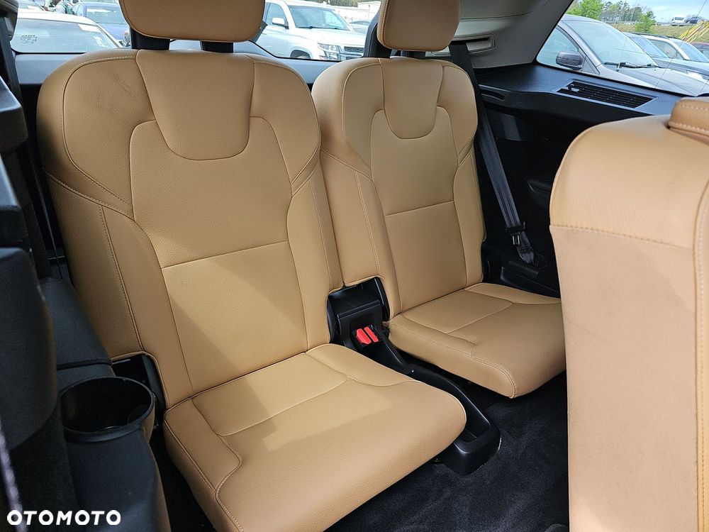 Volvo XC 90 T6 AWD Geartronic Momentum - 14