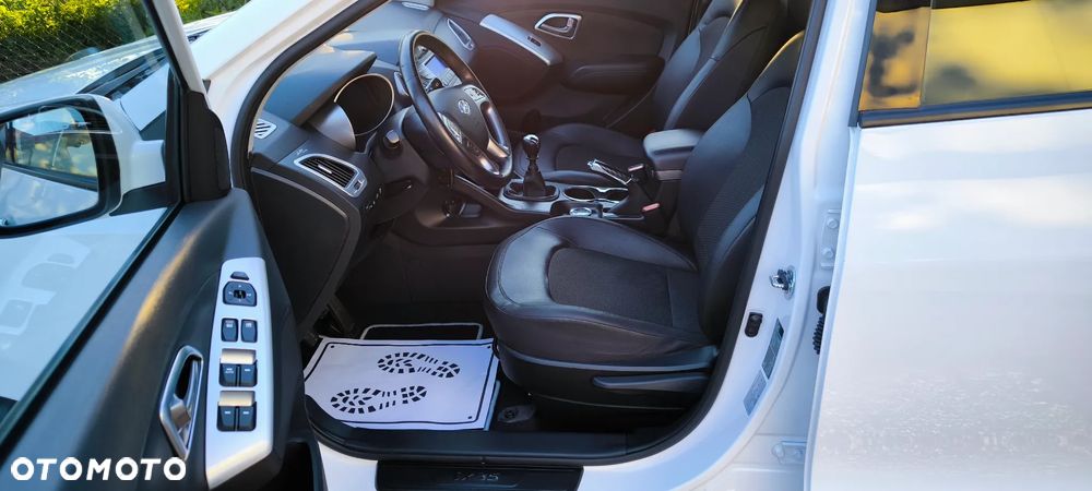 Hyundai ix35 - 9