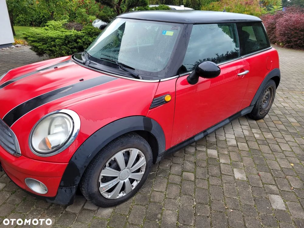 MINI Cooper Standard - 2