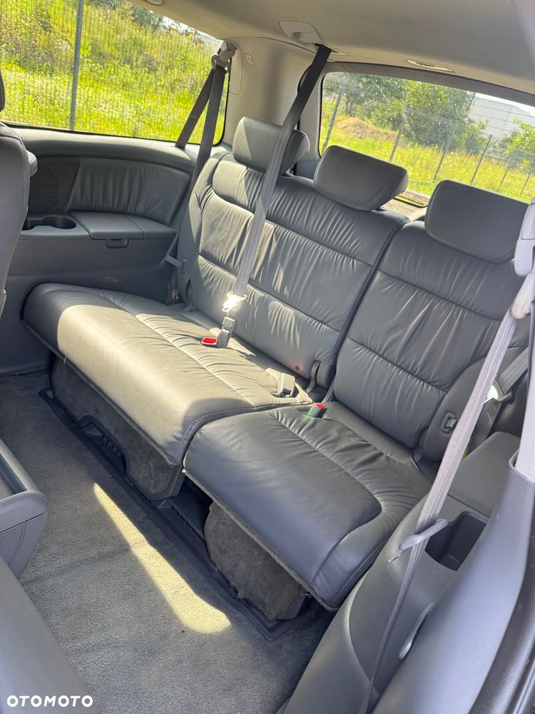 Honda Odyssey 3.5 LX - 19