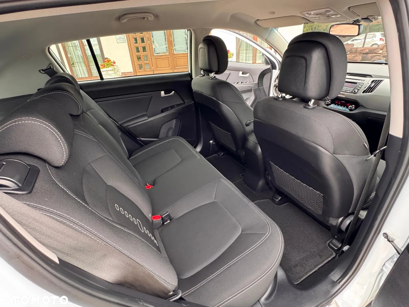 Kia Sportage 1.6 GDI 2WD Dream-Team Edition - 35