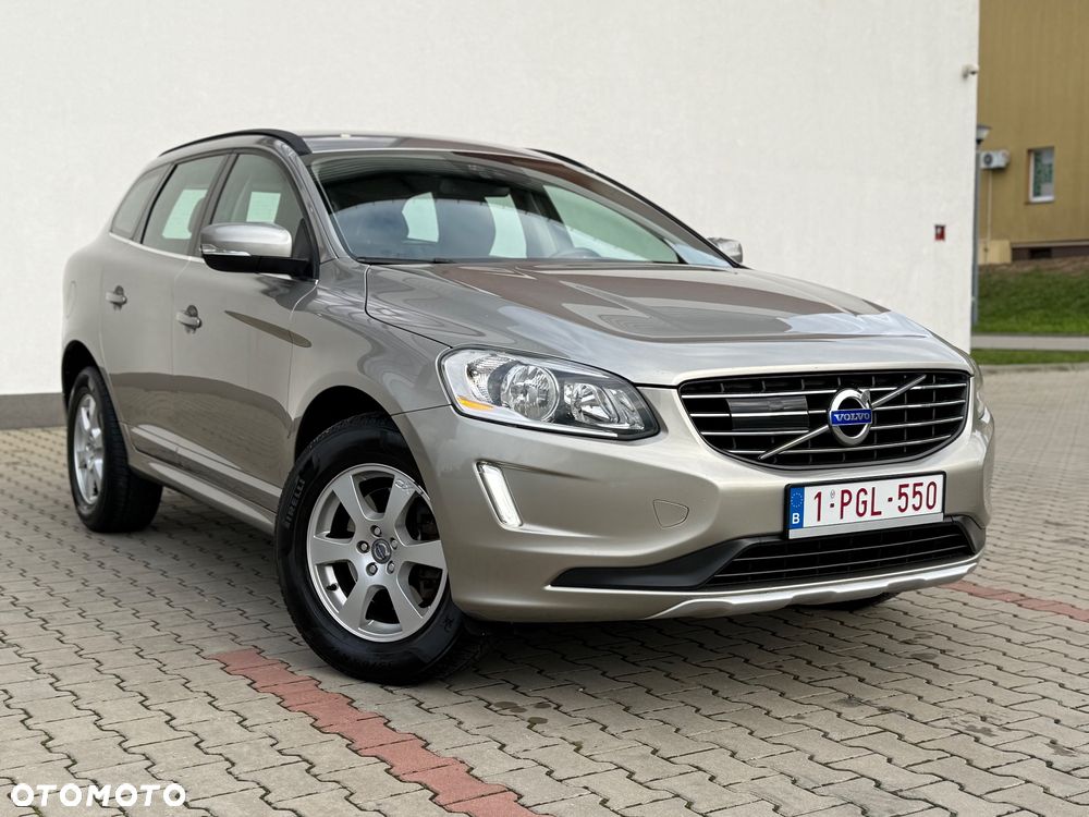 Volvo XC 60 D4 AWD Geartronic Momentum - 23