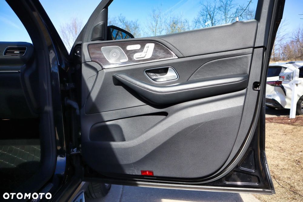 Mercedes-Benz GLS 580 4Matic 9G-TRONIC - 28