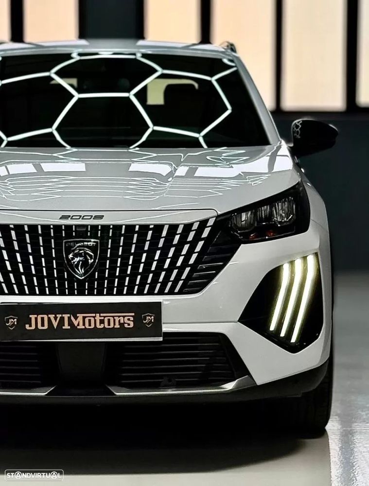 Peugeot e-2008 54 kWh Allure - 12