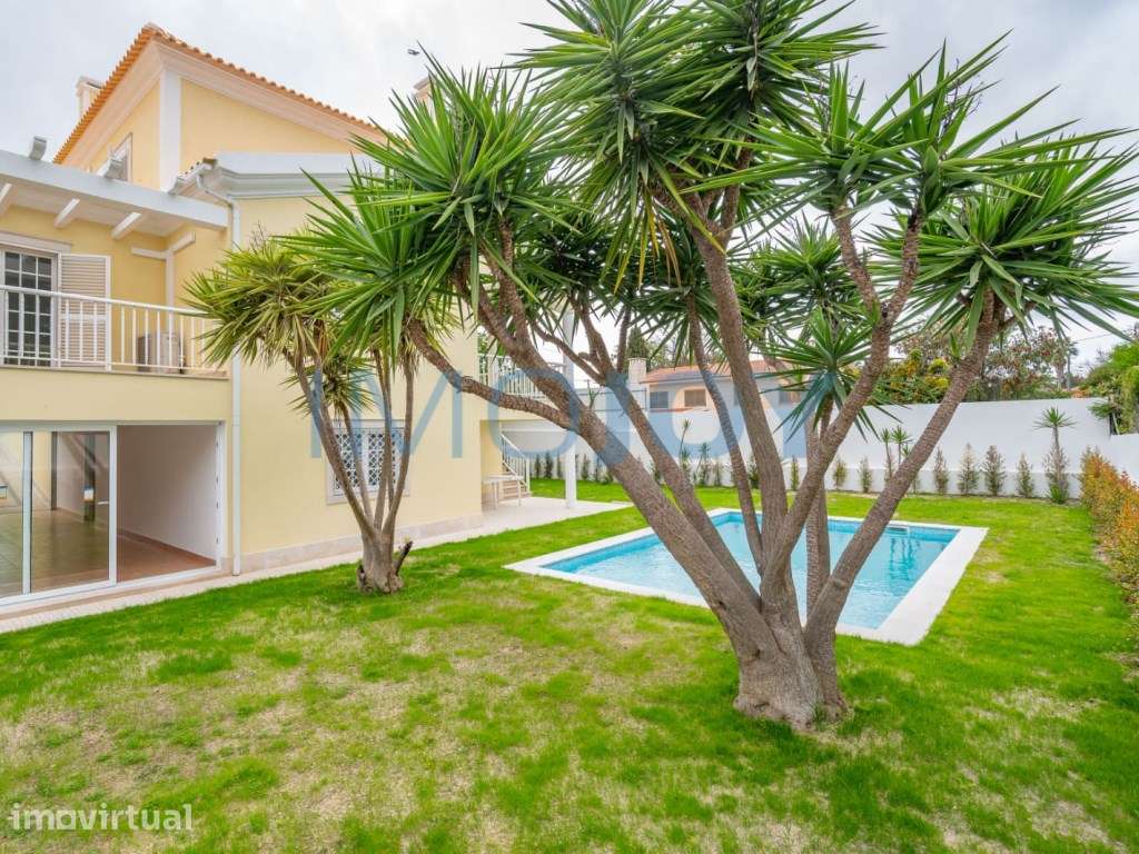 Fantástica Moradia T4 com Piscina situada na Zona da Marisol - Grande imagem: 3/39