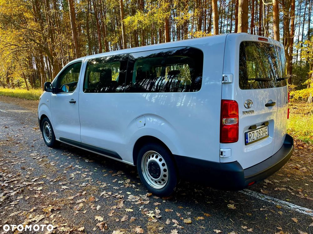 Toyota ProAce Kombi 2.0 D-4D Long 2,8t - 6