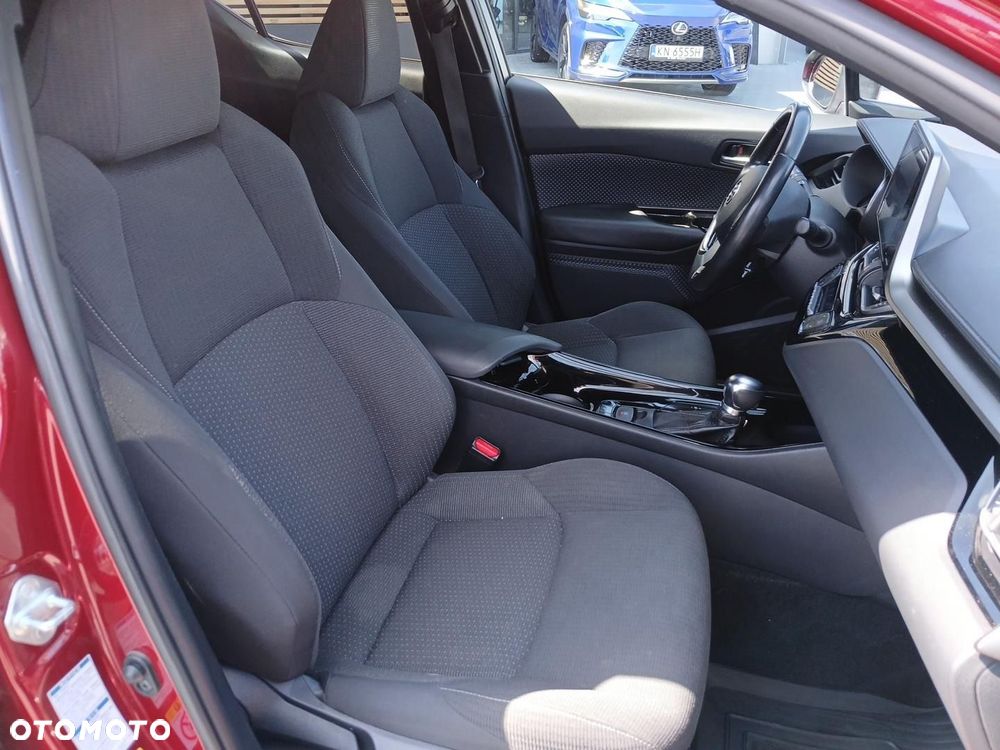 Toyota C-HR 1.2 T Dynamic CVT 4x4 - 18