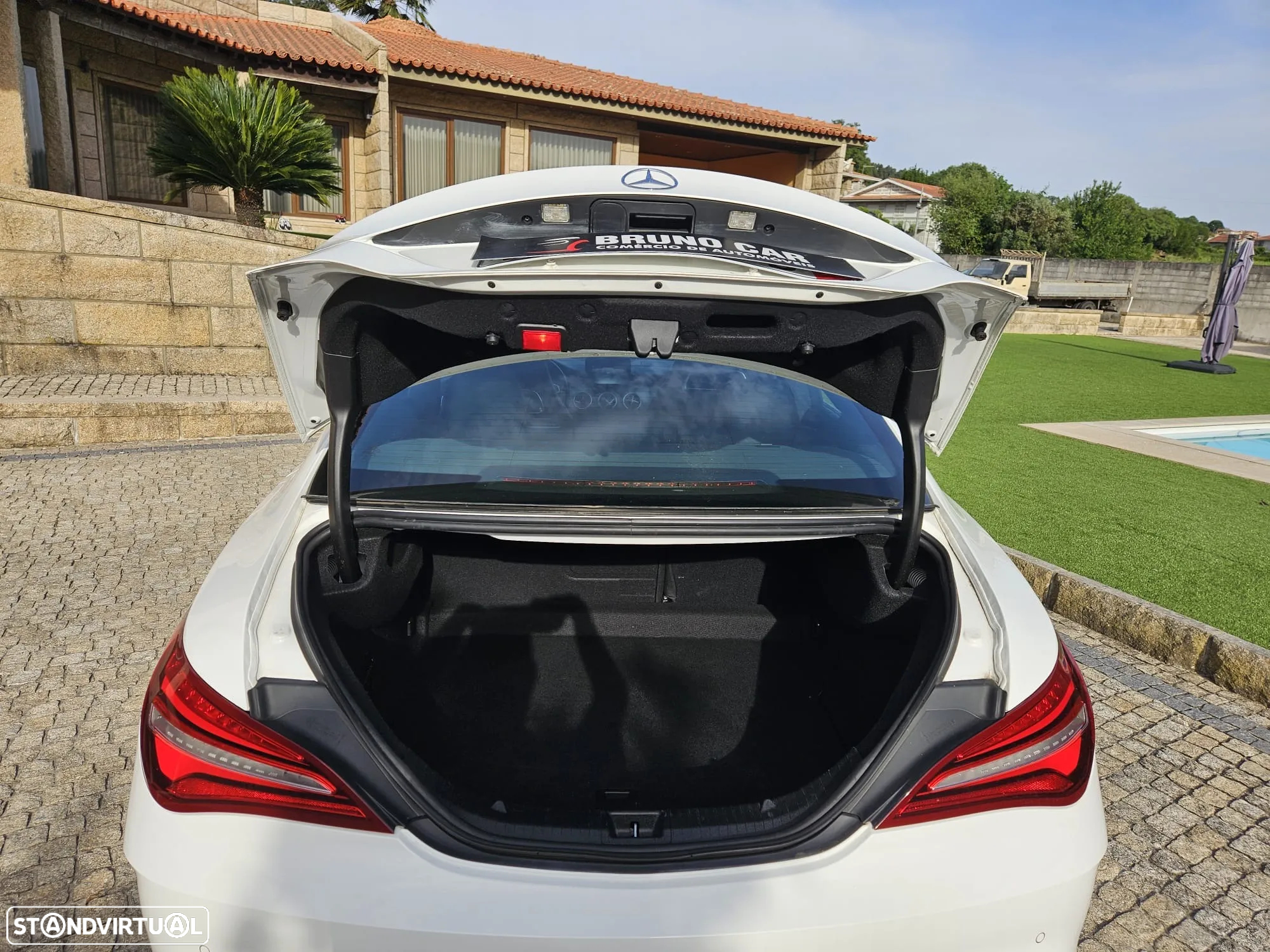 Mercedes-Benz CLA 180 d AMG Line - 9