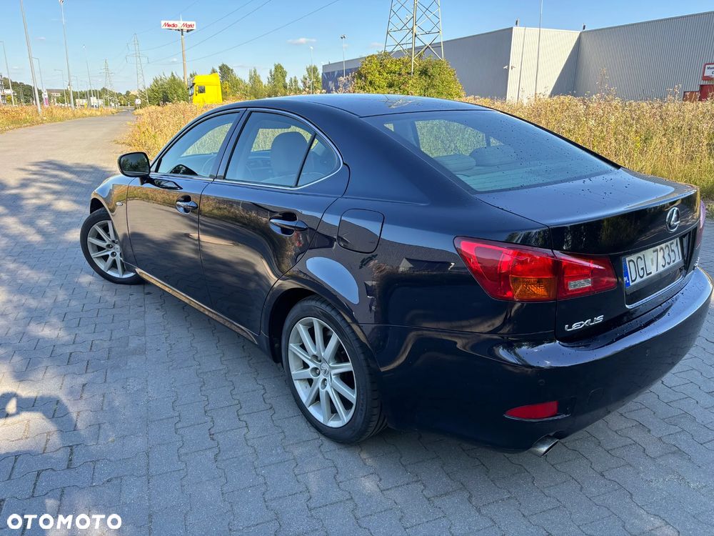 Lexus IS 250 Elegance - 2