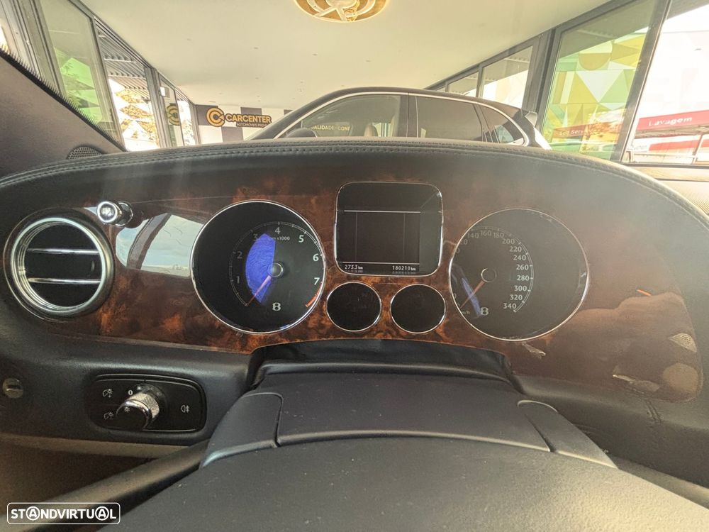 Bentley Continental GT - 15