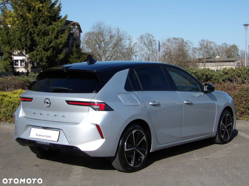 Opel Astra 1.2 T GS S&S - 9