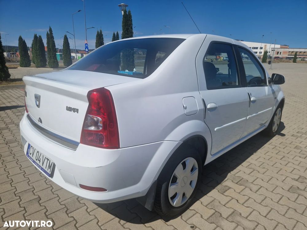 Dacia Logan 1.6 MPI Laureate - 4