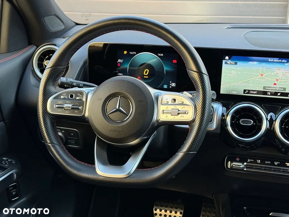 Mercedes-Benz GLB 200 d 8G-DCT AMG Line - 13