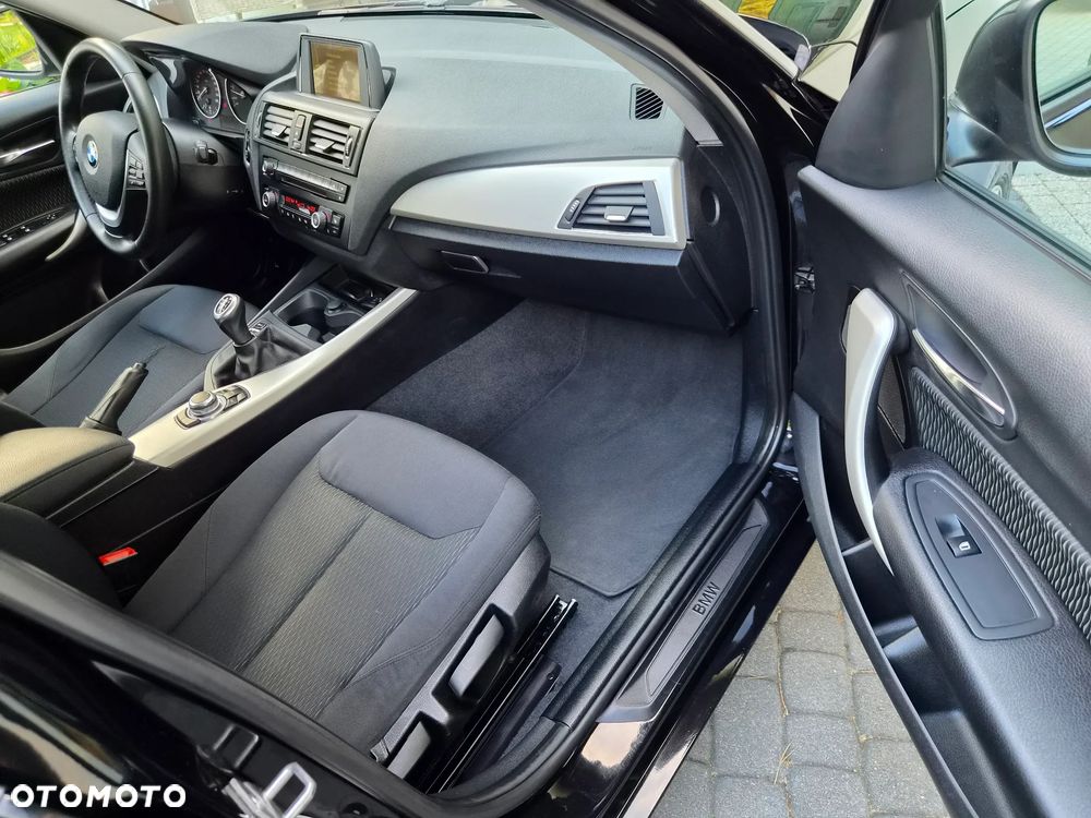 BMW Seria 1 116i Sport Line - 13