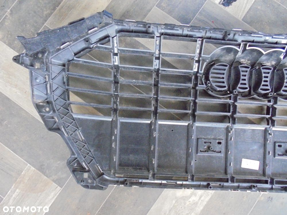AUDI Q3 II 83A GRILL ATRAPA 83A853651E - 5