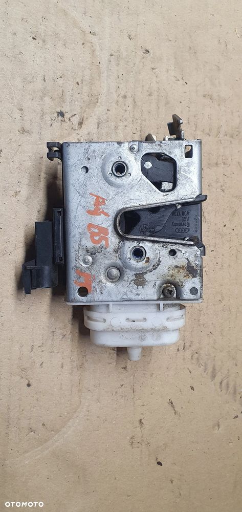 Zamek prawy przód Audi A4 B5 4D1837016D - 1