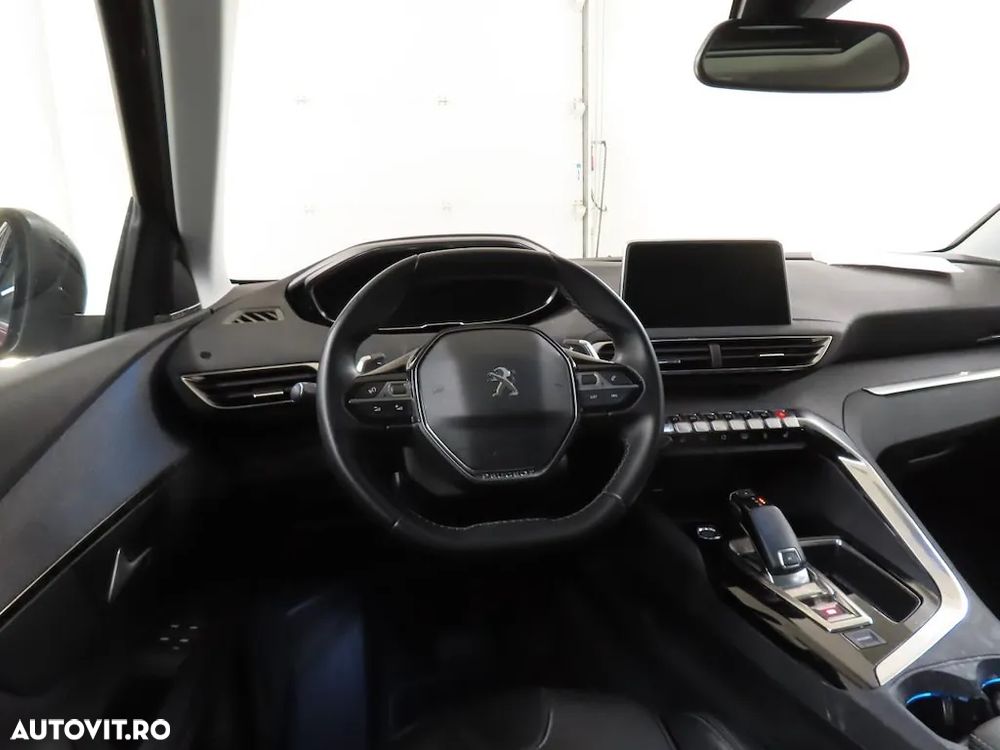 Peugeot 3008 1.2 PureTech Turbo S&S EAT6 GT-Line - 8