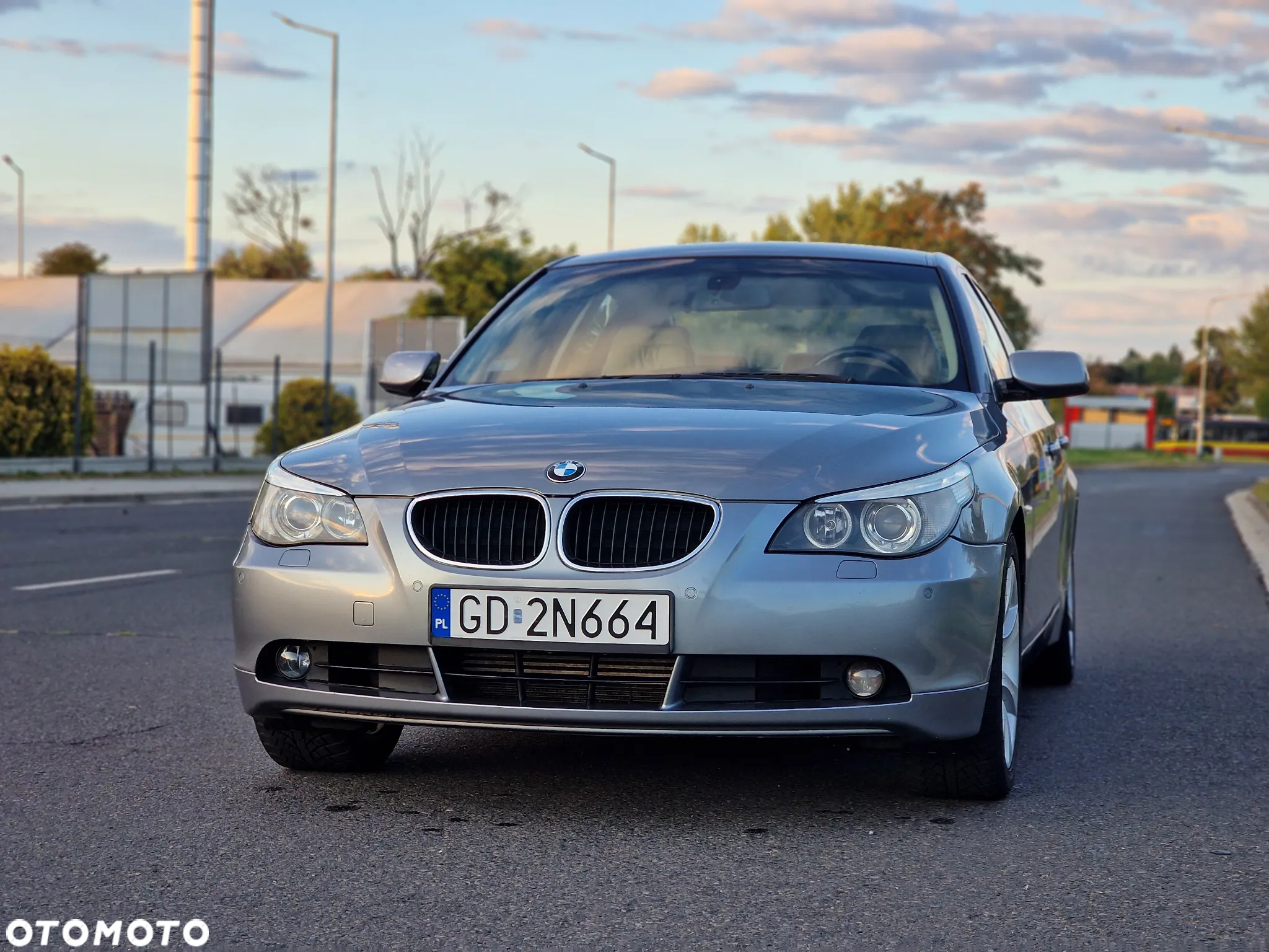 BMW Seria 5 530i - 30