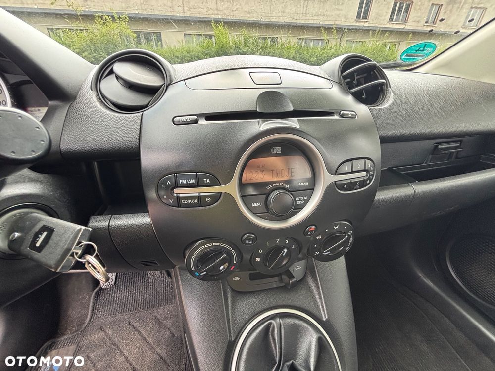 Mazda 2 1.3 Dynamic - 15