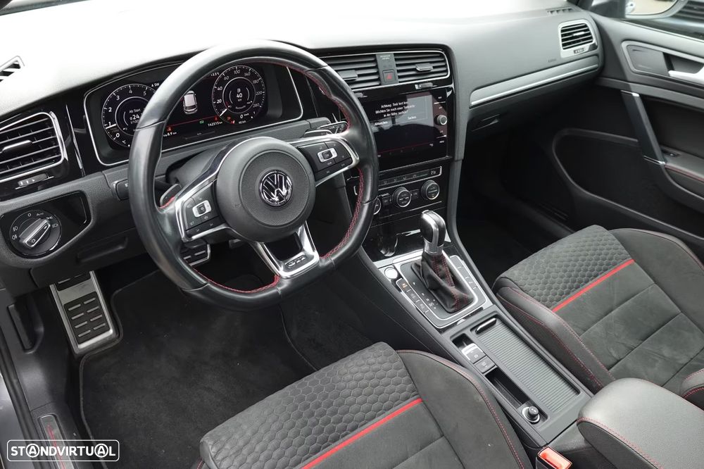 VW Golf GTI 2.0 TSI OPF DSG Performance - 3