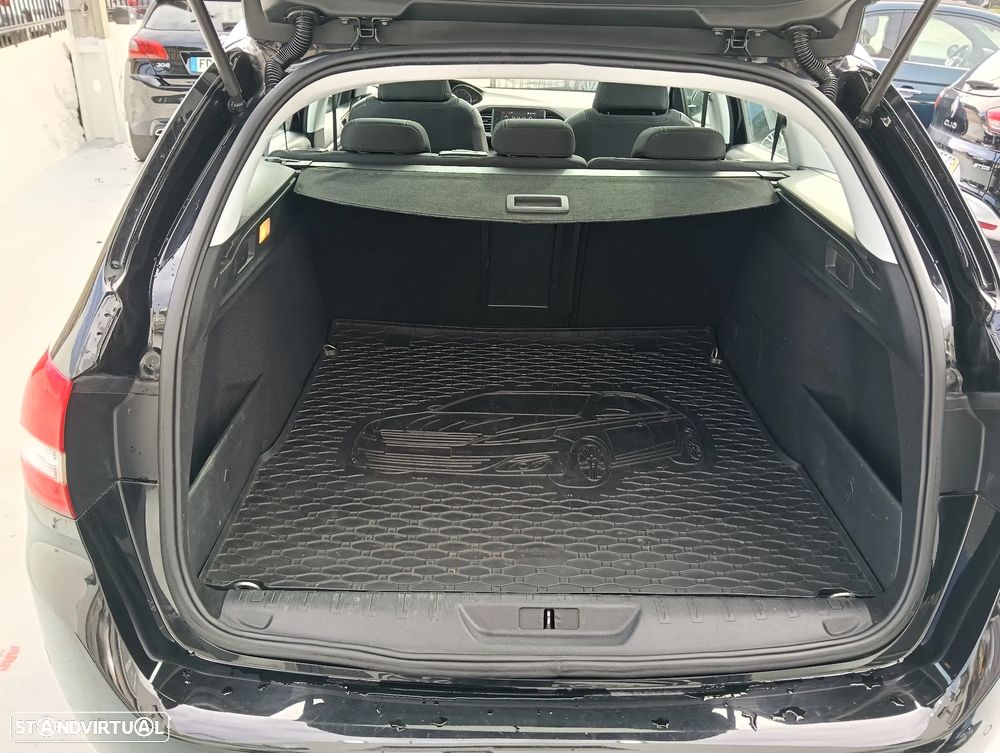 Peugeot 308 SW 1.2 PureTech GT Line - 27